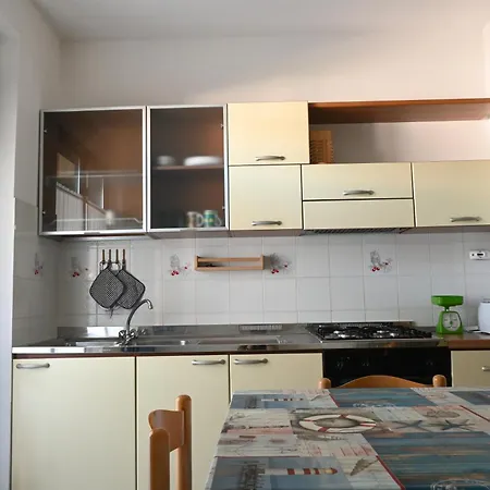 M328 - Marcelli, Bilocale Con Vista Mare Apartman Marcelli