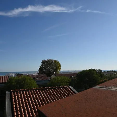 M328 - Marcelli, Bilocale Con Vista Mare